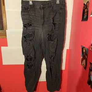 American Eagle Ripped Mom Jeans